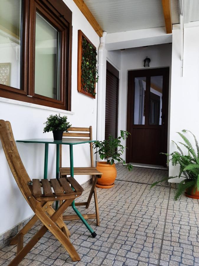 Апартаменты Alojamento Ferreira - Apartamento B Сантиагу-ду-Касен Экстерьер фото